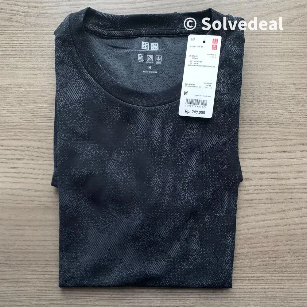 Kaos Uniqlo Dry-EX T-Shirt Hitam Baru