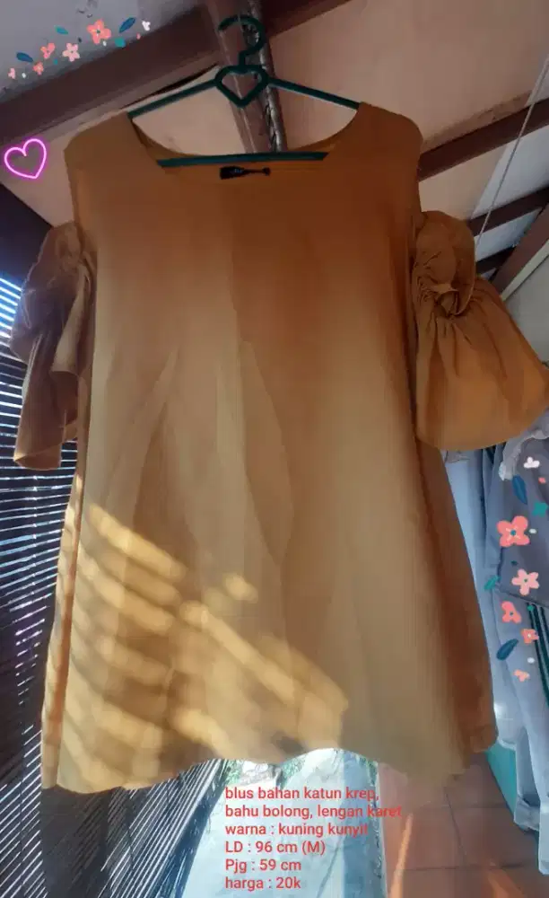 Atasan kuning kunyit