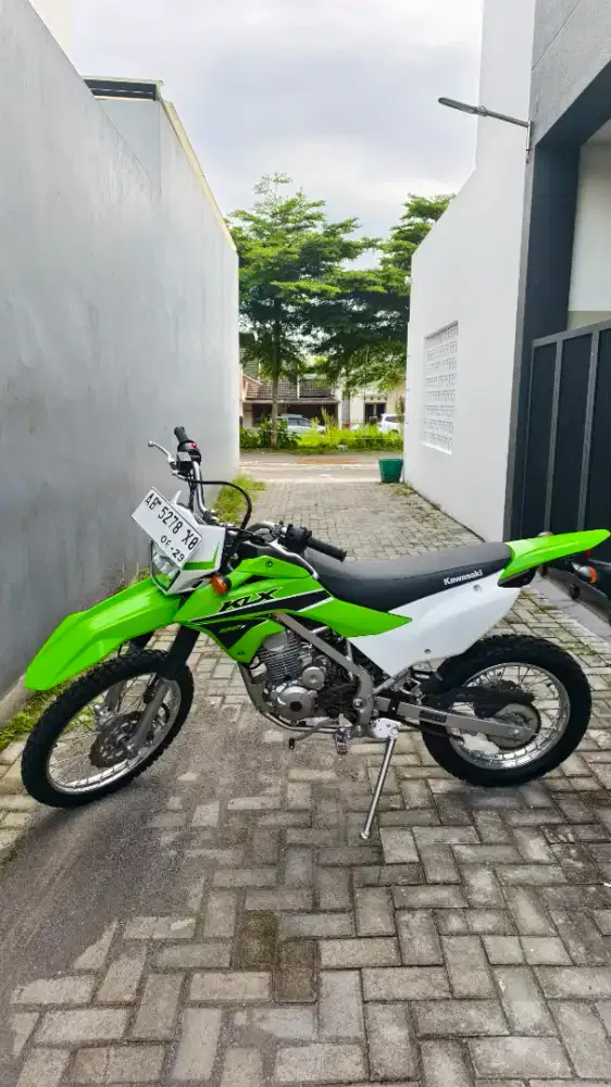 KLX 150s TAHUN 2023 Like New