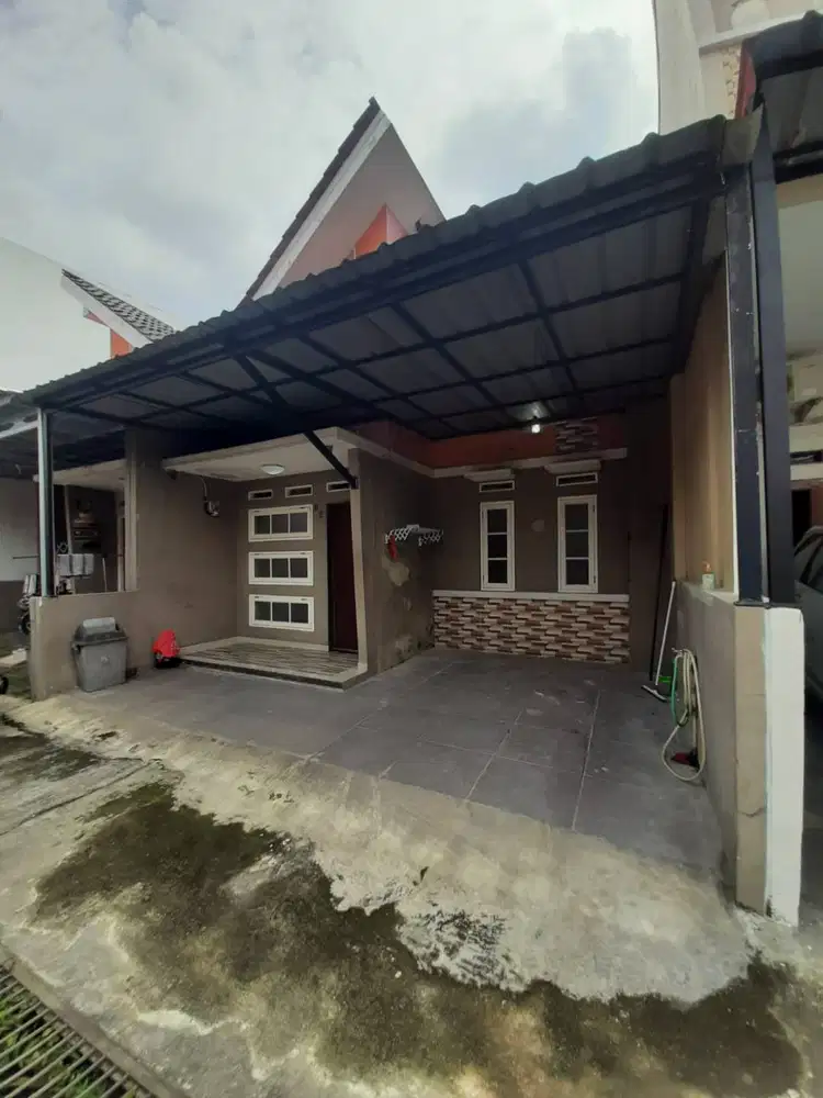 JUAL RUMAH ASRI DI ONE GATE CLUSTER DAERAH BEJI DEPOK