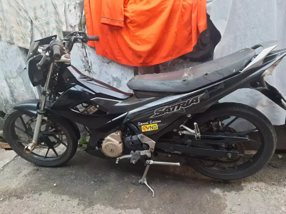 Motor Satria Fu 2011