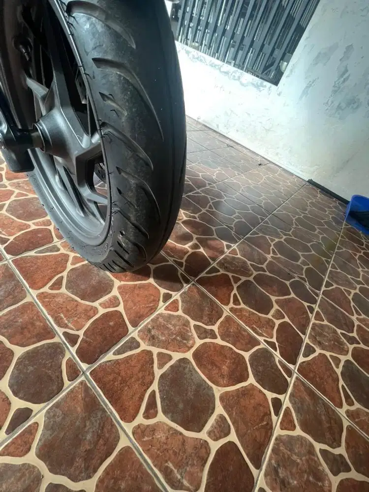 Jual Vario 160 warna hitam