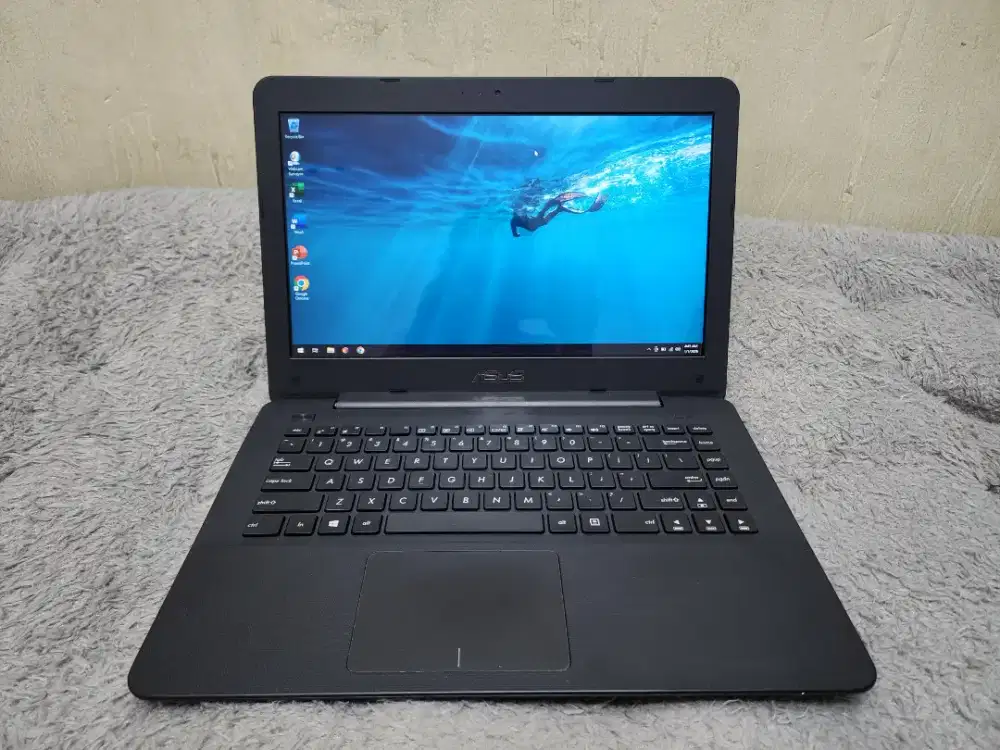 Laptop Asus X454W Slim Mulus Ram 6gb SSD