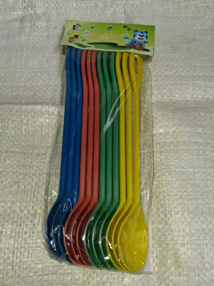 Sendok es panjang ( isi 12 biji )