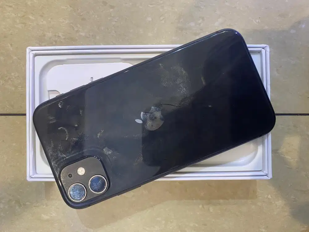 Iphone 11 64 ibox terima cash dan kredit