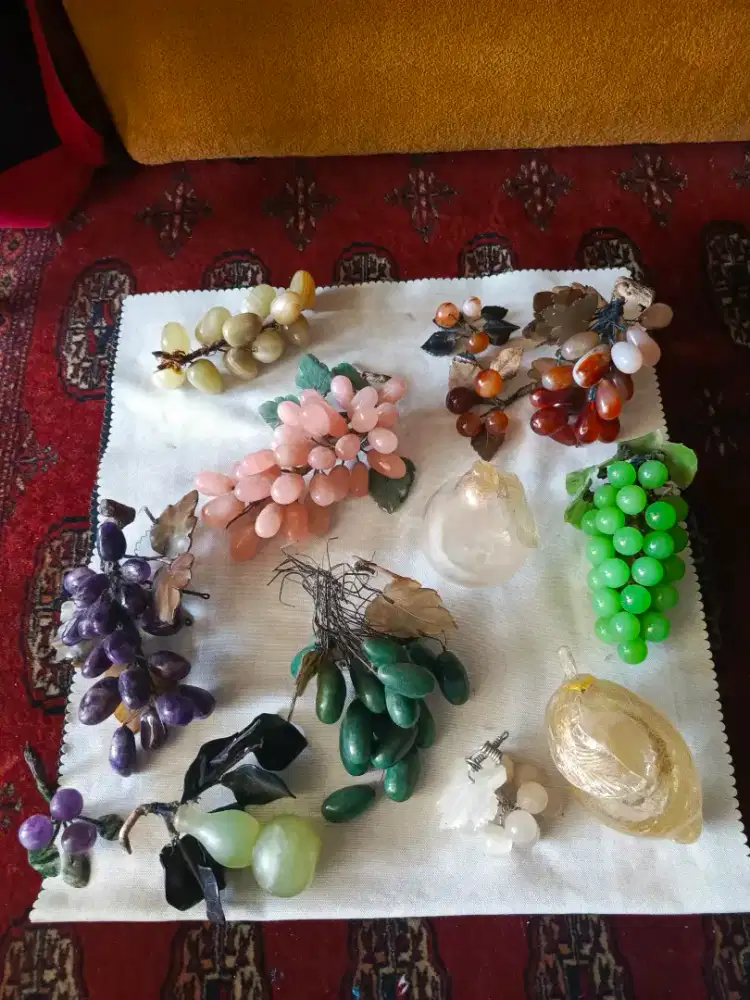 Jual pajangan bentuk buah buahan dari batu alam (berat)