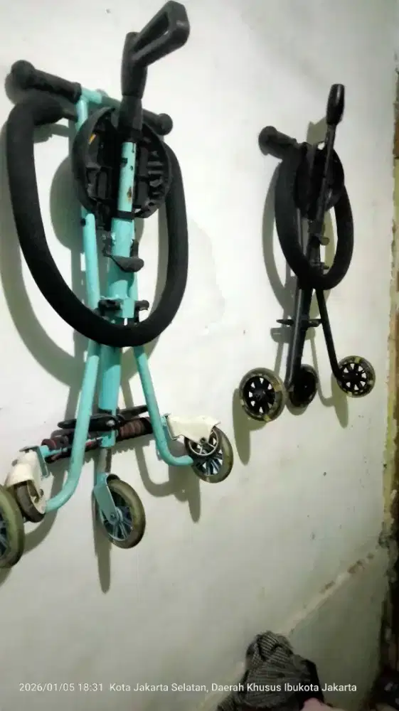 Borongan 2 300rbu Bisa buat umur 6 bulan sampe 2 tahun kurang lebih