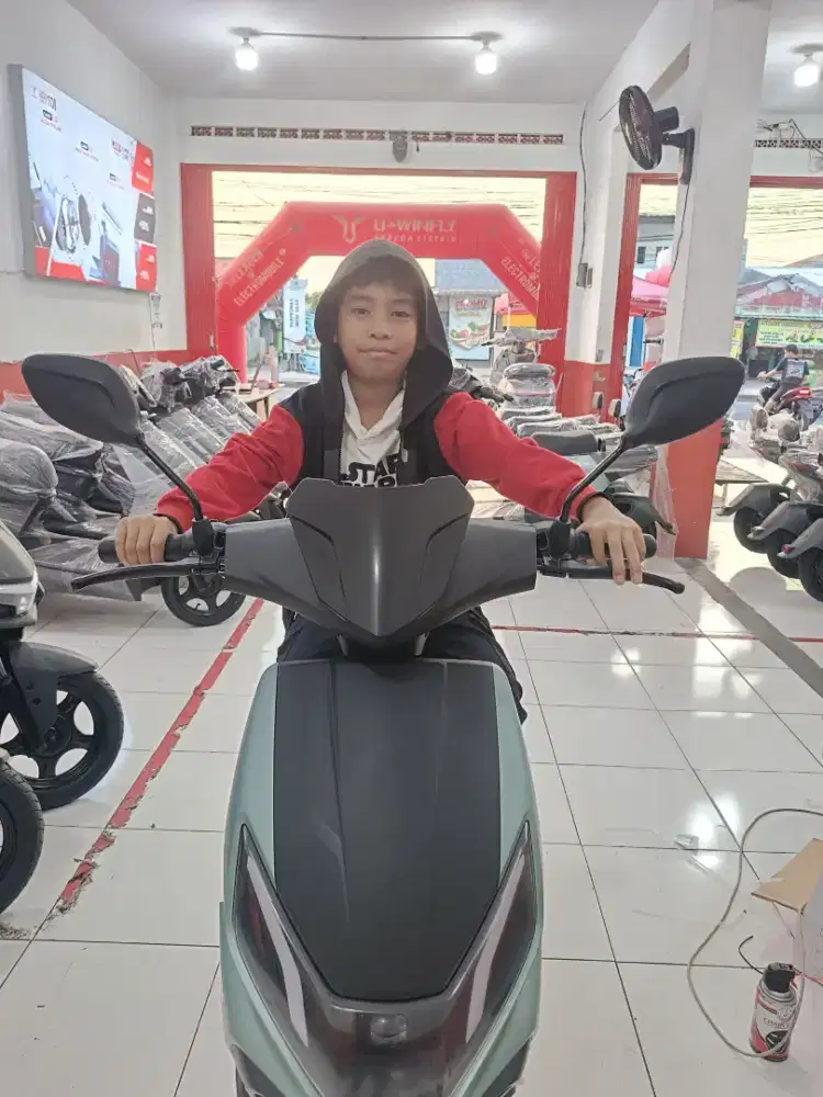 UWINFLY D66 A DAN D66B