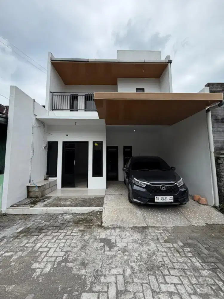 Rumah TerMurah 2 Lantai Dalam Perumahan Utara Bandara Adisucipto