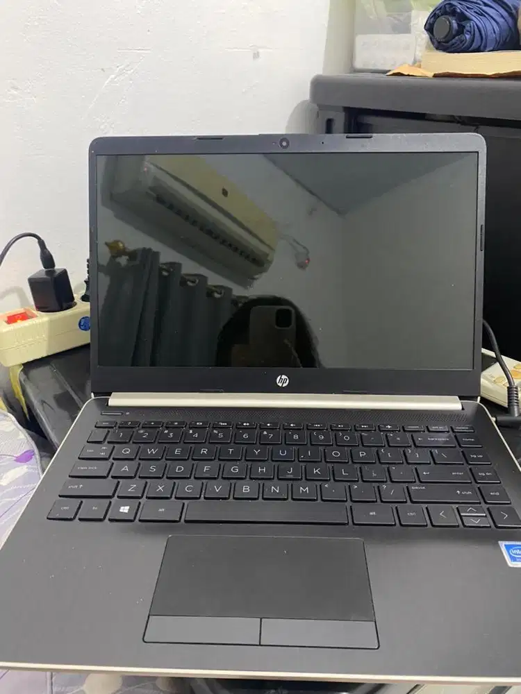 laptop seri HP 14s