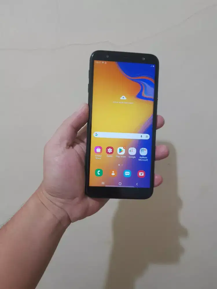 samsung galaxy j4 plus 4g ram 2/32 siap pakai
