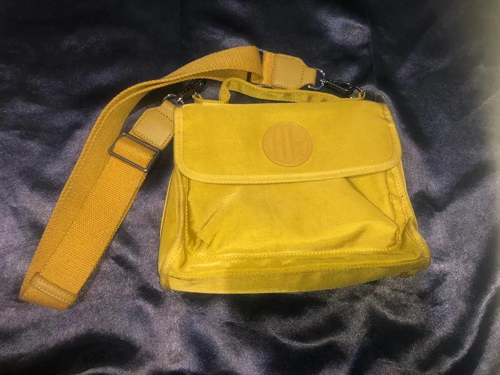 Tas Hush Puppies Wanita Rufree Satchel Yellow Original