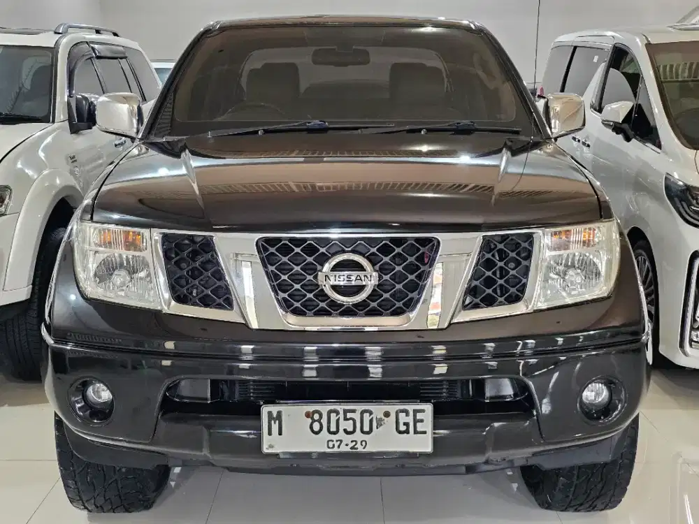 Nissan Navara Automatic Istimewa Asli Kelahiran Surabaya