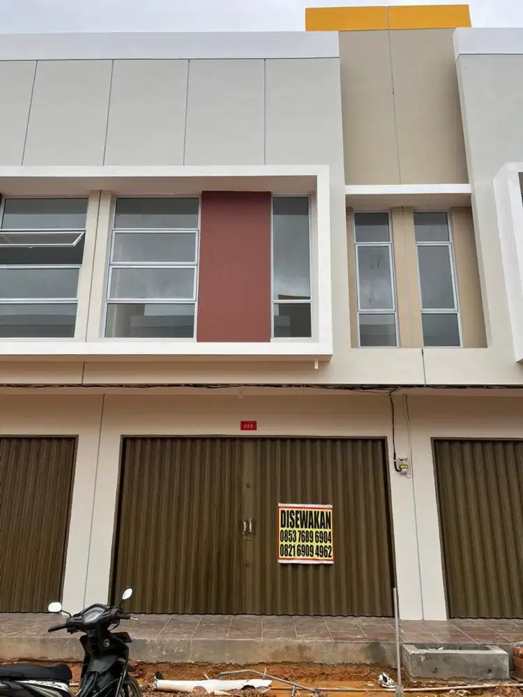 Disewakan ruko mega legenda