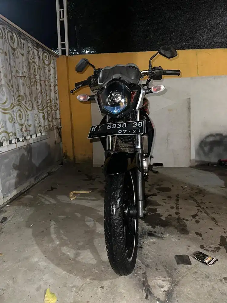 Yamaha vixion tahun 2015