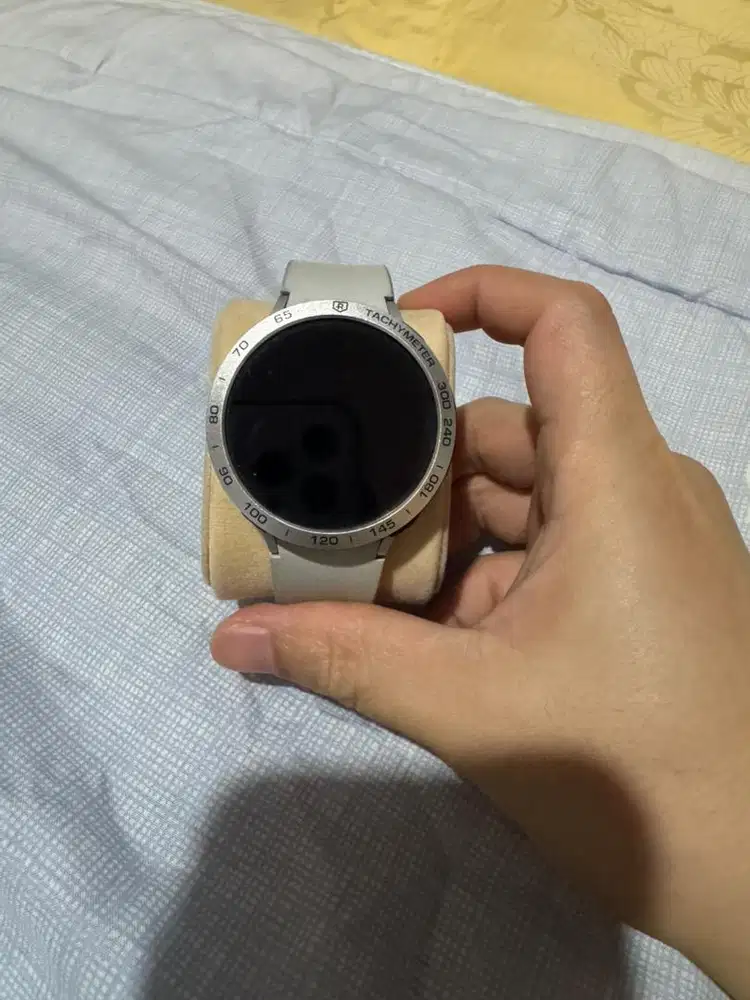 Samsung Galaxy Watch 4 - 44MM