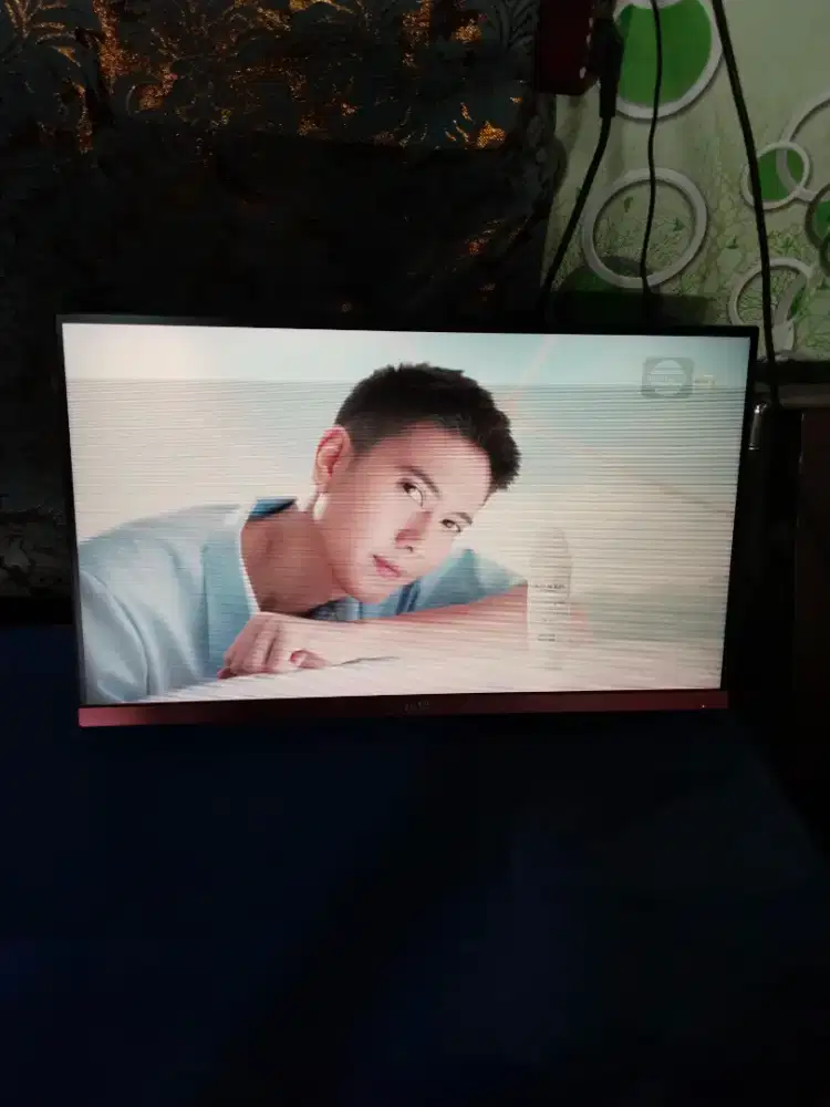 LCD monitor 27in HDMI