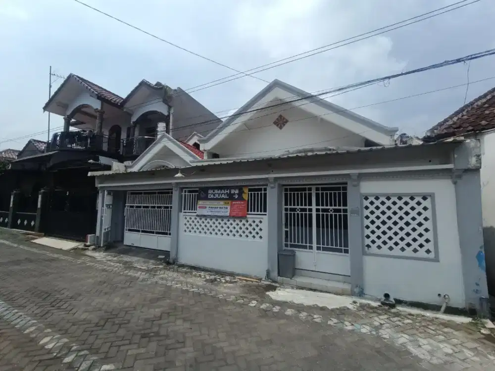 Rumah Tingkat Singosari