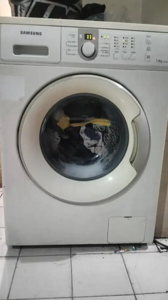 Mesin cuci merk samsung