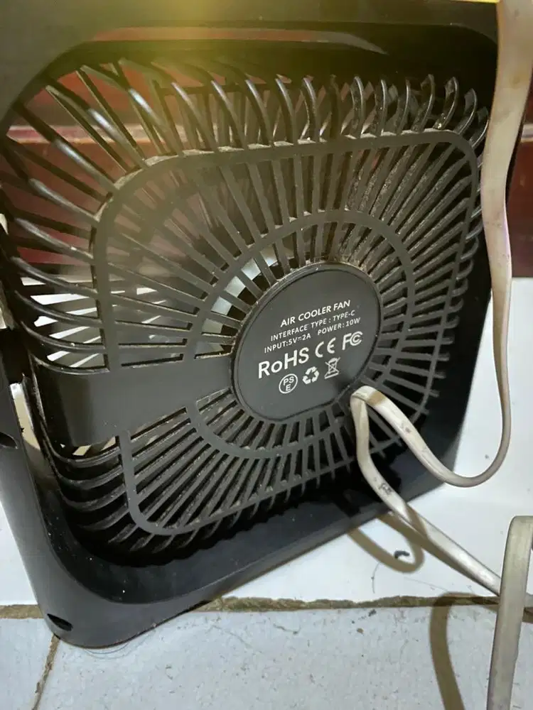 Kipas mini portable