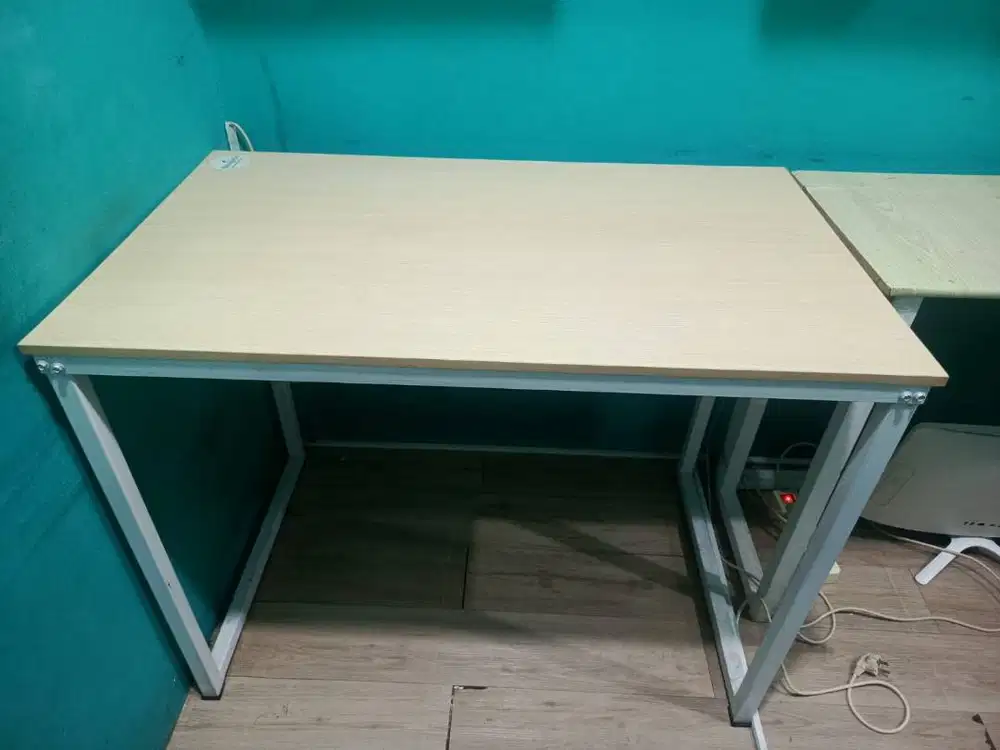 MEJA KANTOR / MEJA KERJA / MEJA MAKE UP / MEJA MAKAN / MEJA SERBAGUNA
