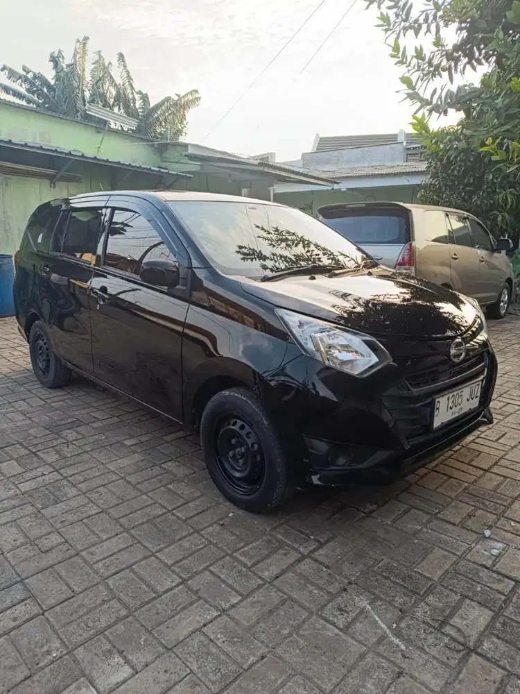 Sigra x 2017 ori ful km rendah