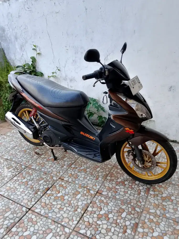 SUZUKI SKYWAVE NR EDITION MOCCA 2009