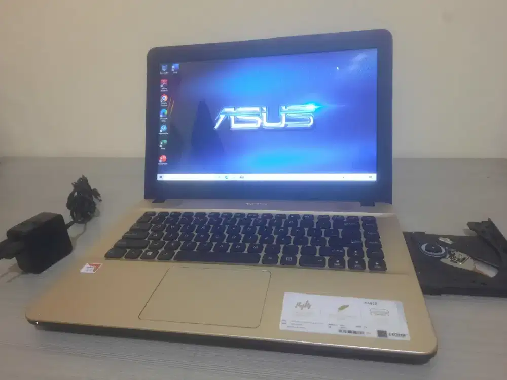 Asus AMD-A4-9125/Radron R3(Ram4-Hdd-1TB)Normal Lengkap Mulus Jual BU