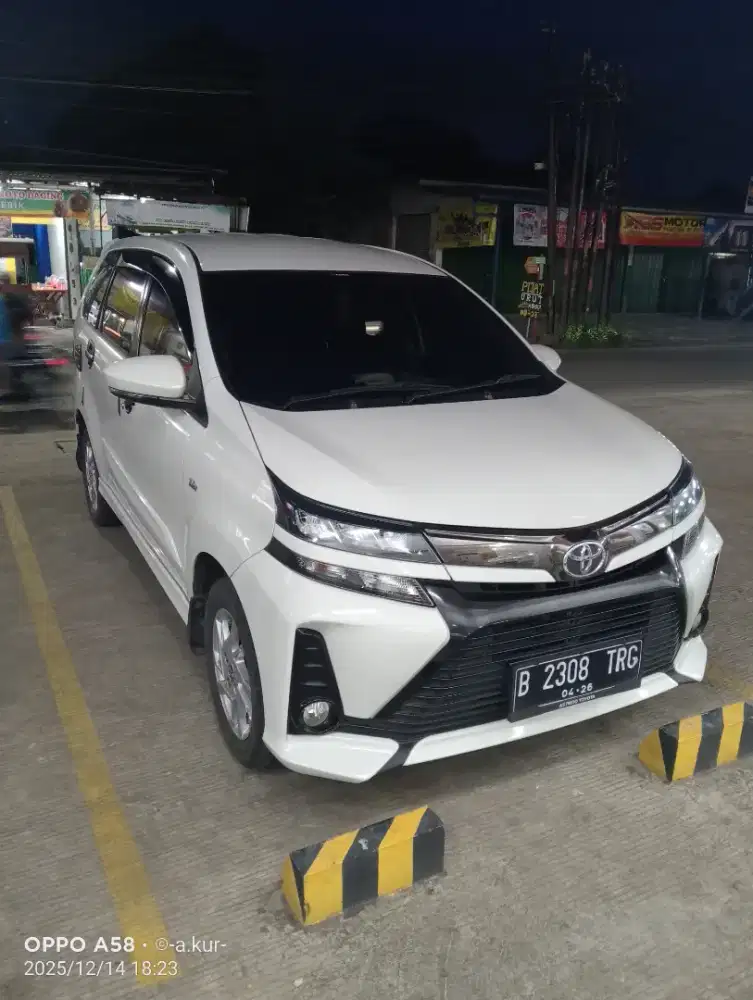 Jual Avanza Veloz 1.300 AT Tahun 2021