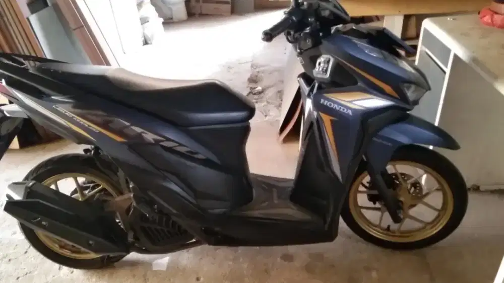 Motor vario bekas 2022