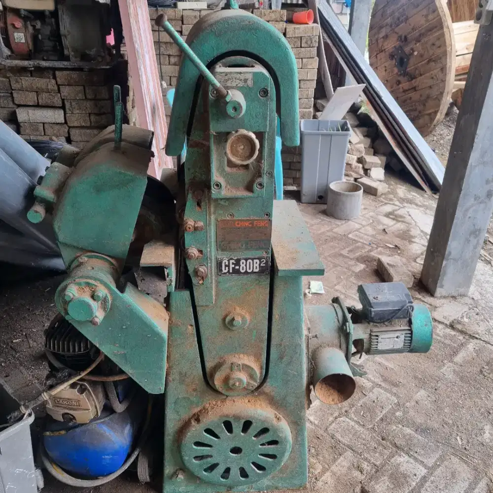 Mesin sending ampals kayu sapu