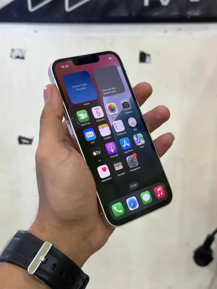 Iphone 13 pink 128gb lengkap