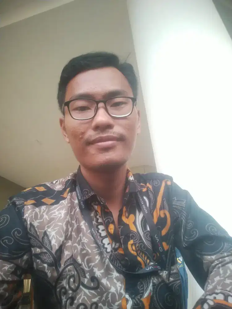 Mencari pekerjaan Sopir (SIM A)