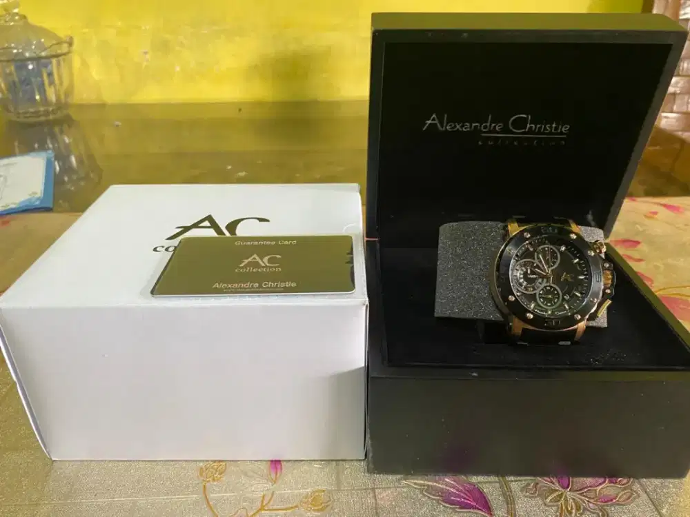 Di jual jam AC COLLECTION TERBARH MASIH ADA GARANSI NYA