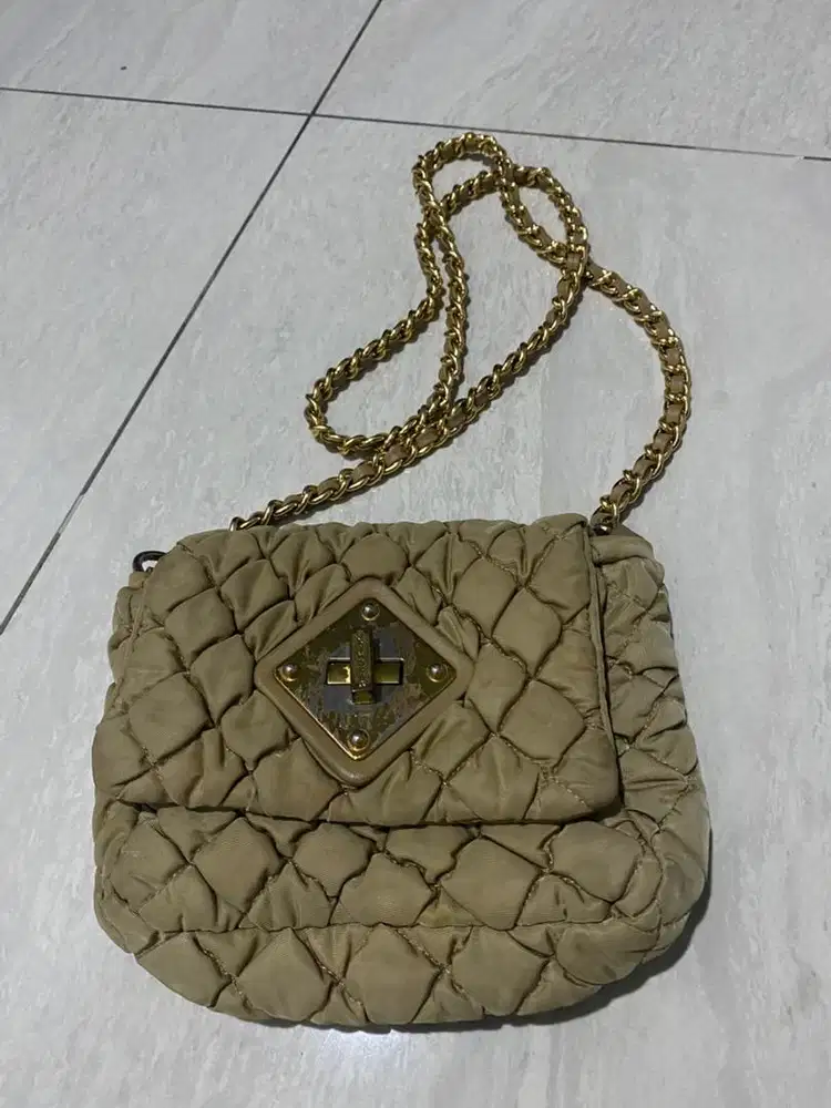 Moschino slingbag