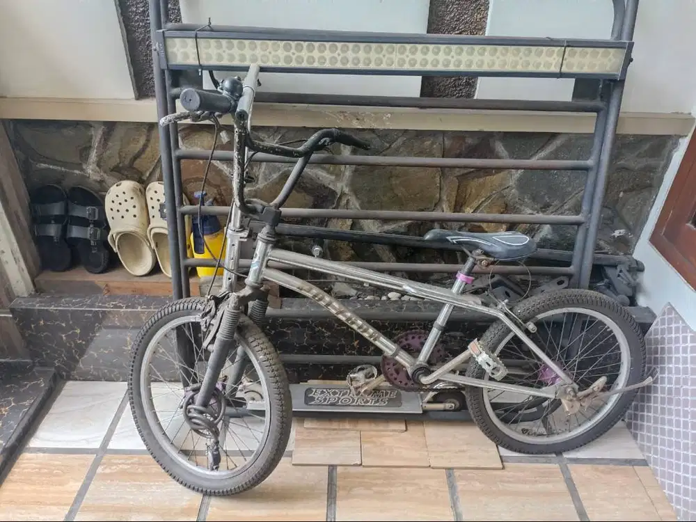 BMX Polygon Isera buatan tahun 90 an