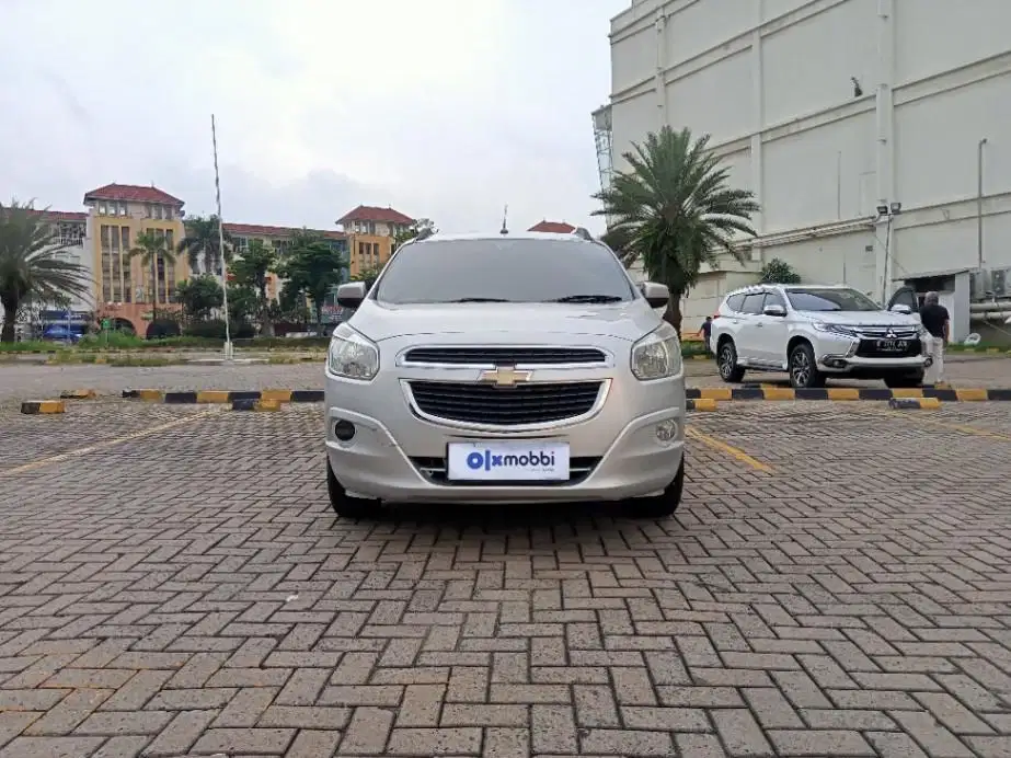 TDP 4,JT Chevrolet Spin 1.5 LTZ Bensin-AT Silver 2013