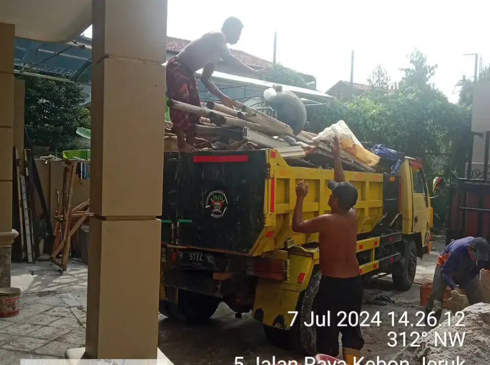Jasa buang puing sampah proyek terdekat