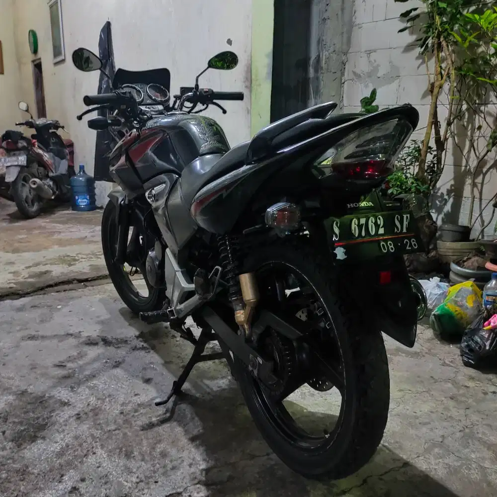 Di jual Honda Tiger Revo 2010 kondisi bagus