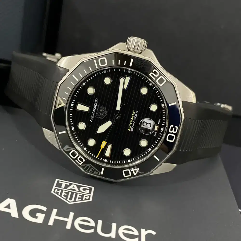 [For Sale] TAG Heuer WBP201A Aquaracer 300m 43mm Automatic 2022