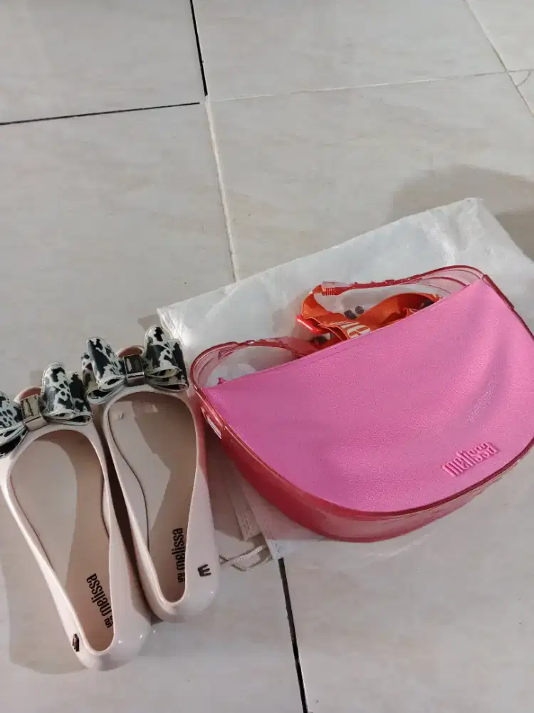 Sepatu dan tas melissa