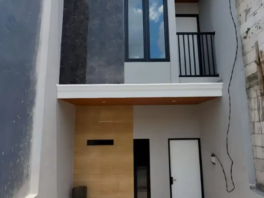 Dijual Cepat Rumah 2 Lantai Siap Huni di Gunung Anyar Surabaya Timur