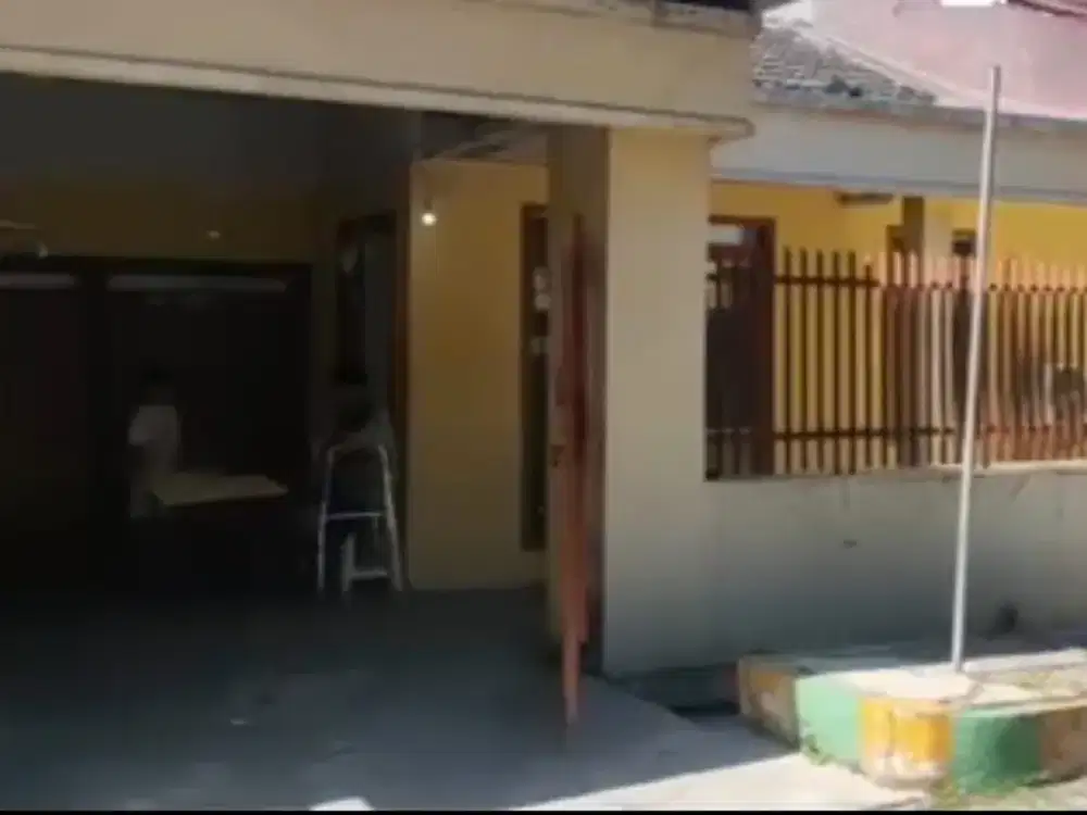 DiJual Rumah Hitung Tanah Lokasi Rungkut Surabaya Timur selangkah MERR