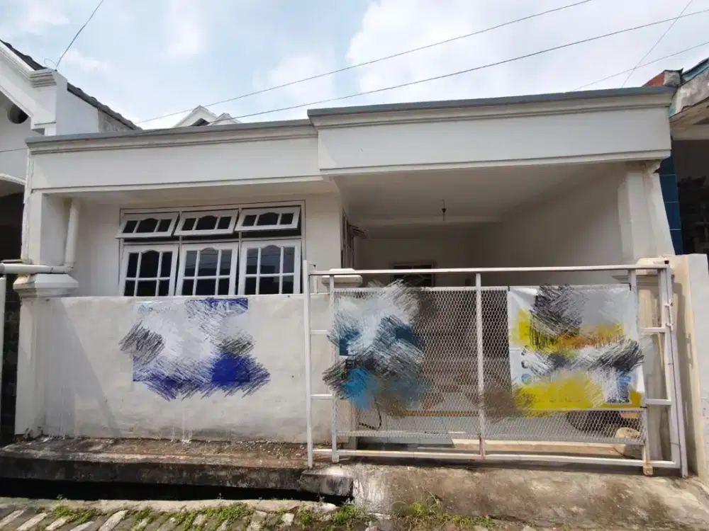 Dijual Cepat Rumah Darmo Indah Selatan
