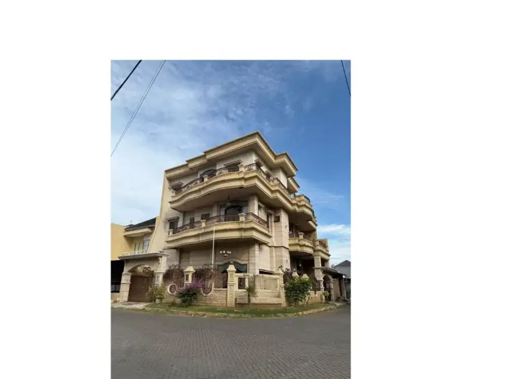 Dijual Cepat Rumah Mewah 3,5 Lantai Galaxi Bumi Permai Surabaya