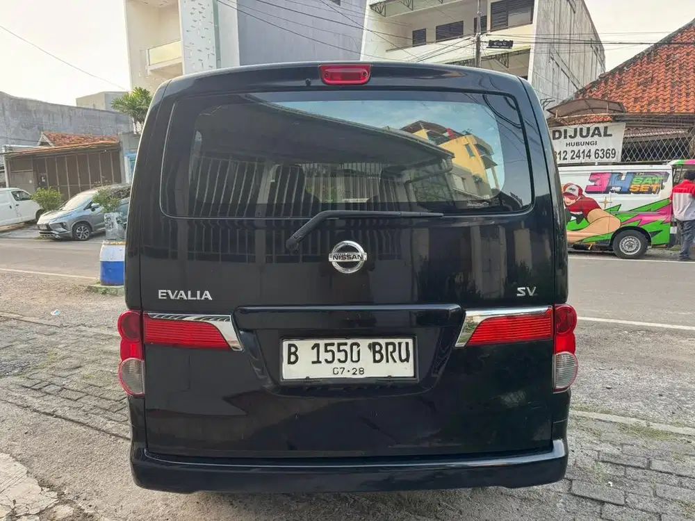 NISSAN EVALIA  2013 SV A/T 1.5