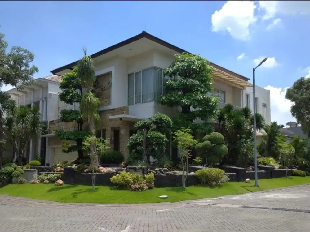 Dijual Rumah Raffless Garden Citraland Dengan Private Pool