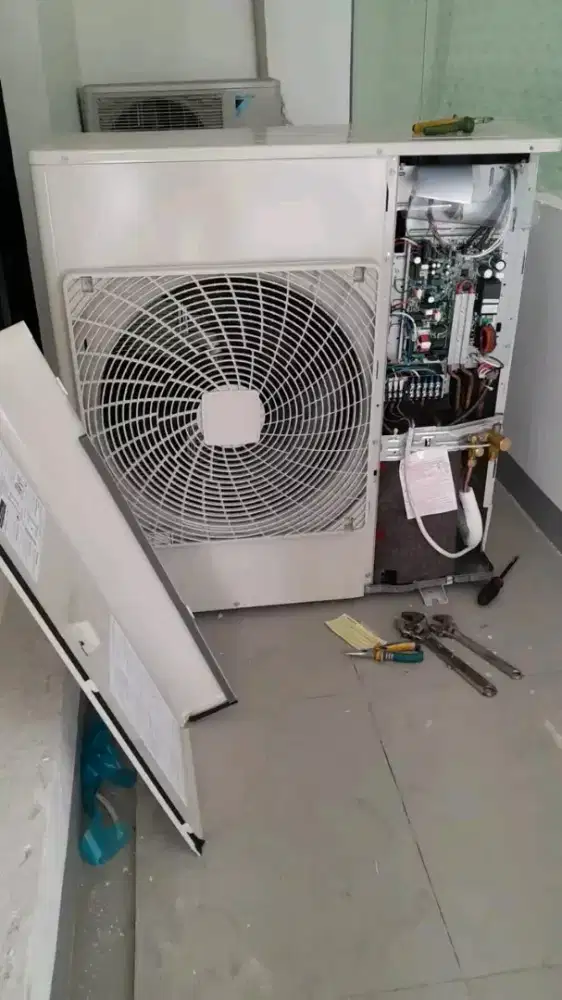 Service AC kulkas mesin cuci dll