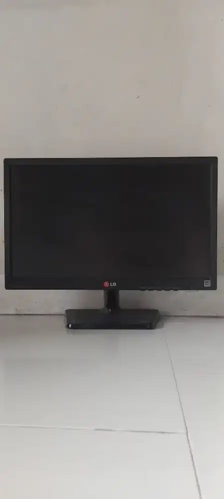 MONITOR / LAYAR LG 19EN33S B (SEKEN)