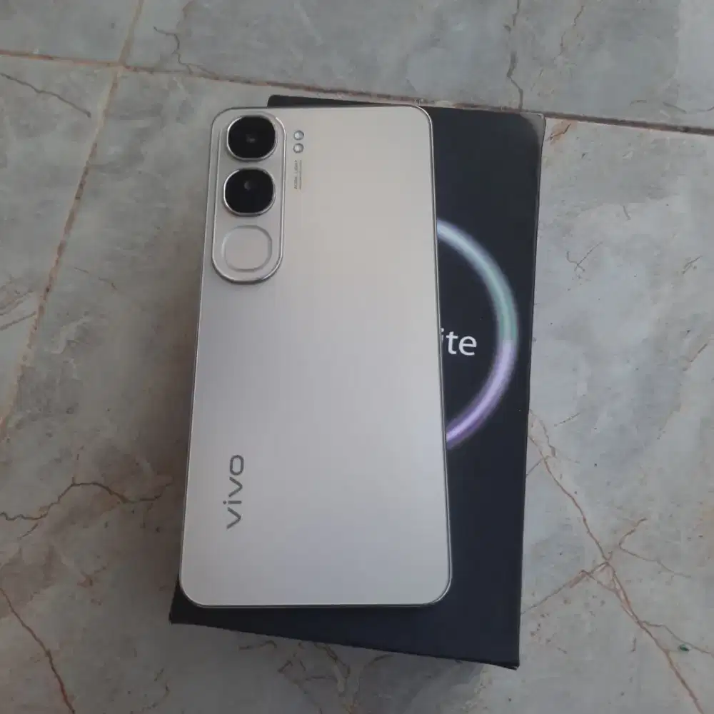 VIVO V40 LITE RAM 8+8 GB INTERNAL 256 GB FULLSET